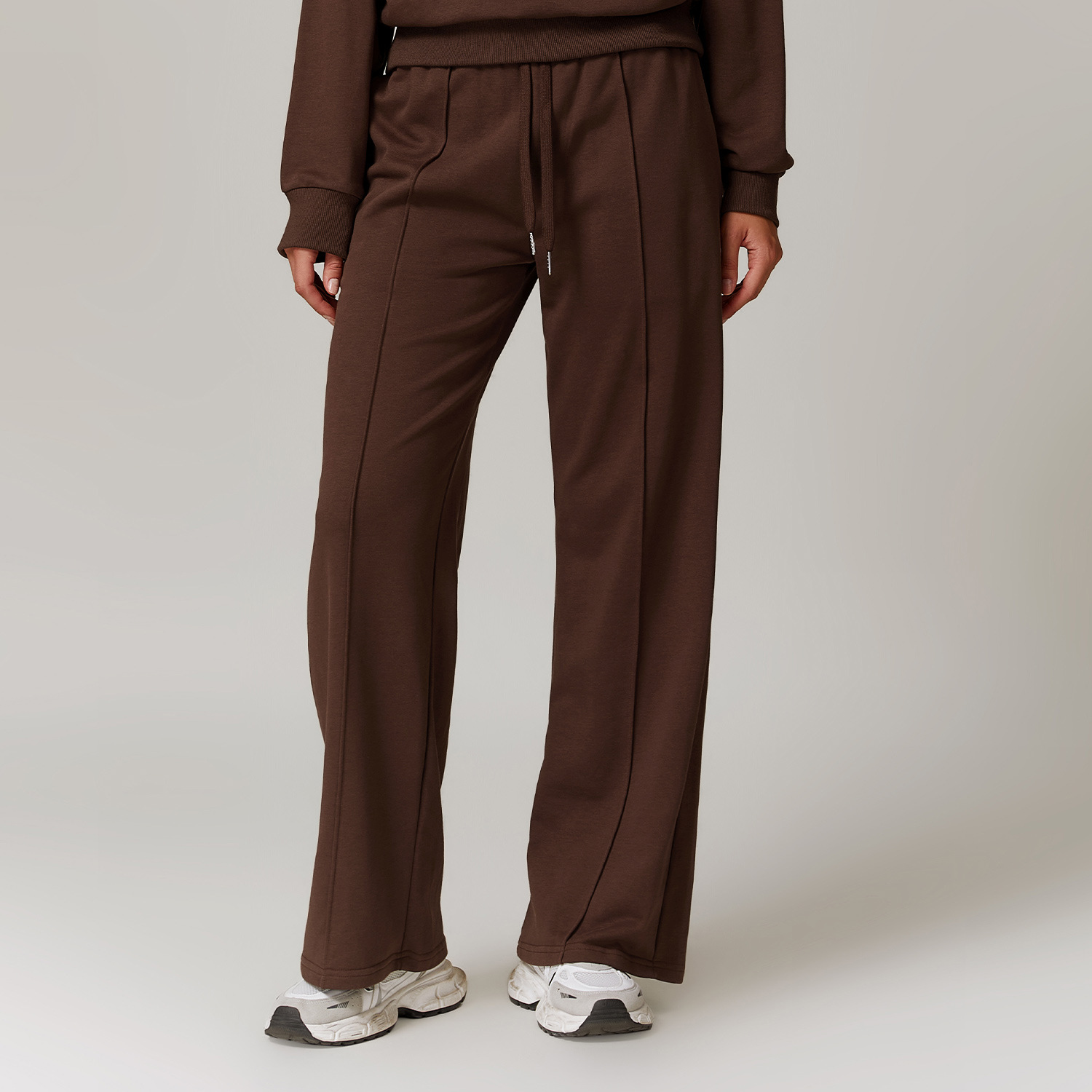 Relaxed Fit Wide Leg Joggers Pant